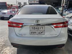 تۆیۆتا ئەڤەلۆن